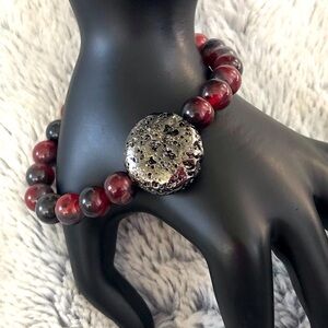 Lava Stone & Vampire Chalcedony Bracelet